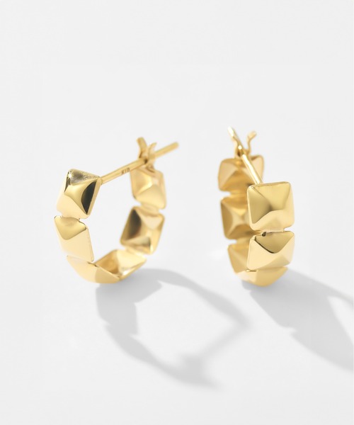 Jewel closet by L&Co.(ジュエルクローゼットバイエルアンドコー)の「K10 フープ ピアス【動画あり】(ピアス(両耳用)・レディース・イエローゴールド・FREE)」の1枚目の写真