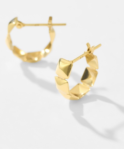 Jewel closet by L&Co.(ジュエルクローゼットバイエルアンドコー)の「K10 フープ ピアス【動画あり】(ピアス(両耳用)・レディース・イエローゴールド・FREE)」の6枚目の写真