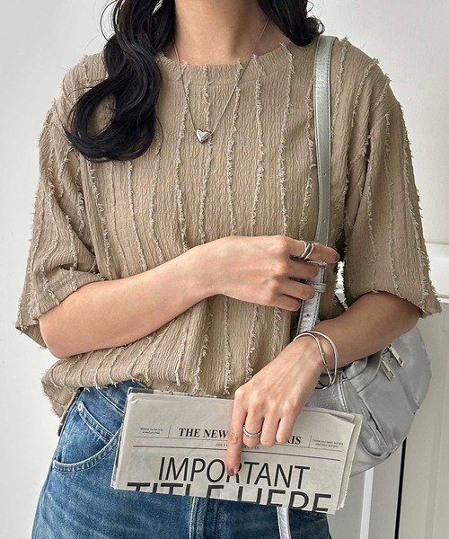 GeeRA(ジーラ)の「ジャガードフリンジ半袖カットソーTシャツ(Tシャツ/カットソー・レディース・モカ/オフホワイト/ブラック・LARGE/X-LARGE/MEDIUM)」の21枚目の写真