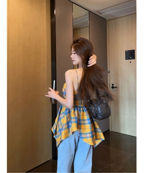 SHEENA（シーナ）の「チェック柄アシメフリルキャミソール（キャミソール・レディース・ネイビー/イエロー/レッド・M）」の5枚目の写真