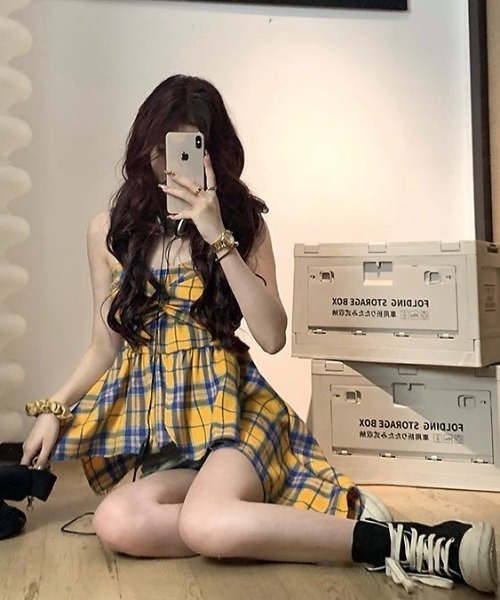 SHEENA（シーナ）の「チェック柄アシメフリルキャミソール（キャミソール・レディース・ネイビー/イエロー/レッド・M）」の21枚目の写真