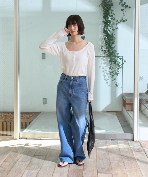 Rouge vif(ルージュヴィフ)の「コットンヘンリーネックプルオーバー(Tシャツ/カットソー・レディース・ホワイト/チャコールグレー/ブラック・フリー)」の12枚目の写真