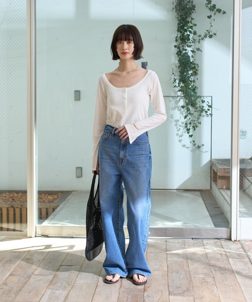 Rouge vif(ルージュヴィフ)の「コットンヘンリーネックプルオーバー(Tシャツ/カットソー・レディース・ホワイト/チャコールグレー/ブラック・フリー)」の14枚目の写真