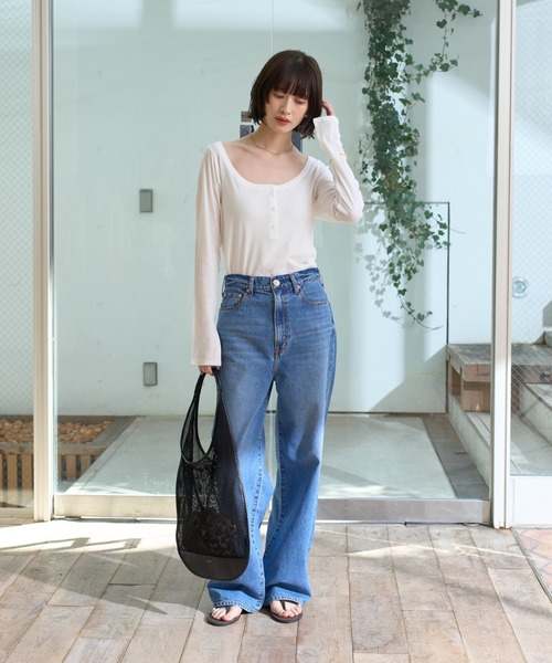 Rouge vif(ルージュヴィフ)の「コットンヘンリーネックプルオーバー(Tシャツ/カットソー・レディース・ホワイト/チャコールグレー/ブラック・フリー)」の15枚目の写真