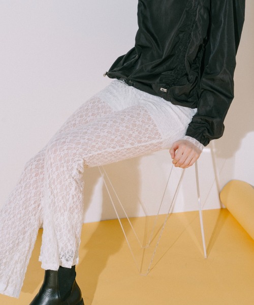 duei（デュイ）の「レースフレアパンツ（その他パンツ・レディース・ホワイト/ブラック・FREE）」の3枚目の写真