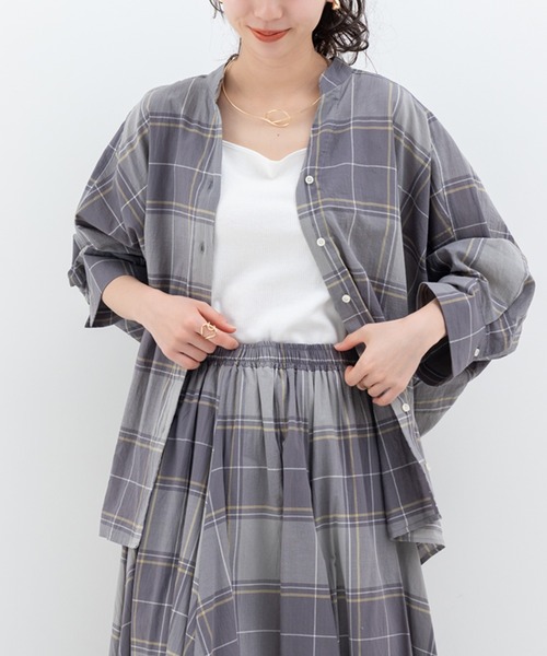 refinedworks（リファインドワークス）の「【refinedworks】オリジナル の チェック 生地 を 使用した ブラウス（シャツ/ブラウス・レディース・グレー/ブラック/ネイビー・FREE）」の6枚目の写真