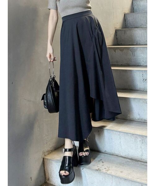 MURUA（ムルーア）の「イレヘムギャザーアシメスカート（スカート・レディース・ベージュ/ブルー/ブラック・FREE）」の4枚目の写真