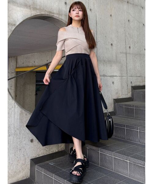 MURUA（ムルーア）の「イレヘムギャザーアシメスカート（スカート・レディース・ベージュ/ブルー/ブラック・FREE）」の10枚目の写真