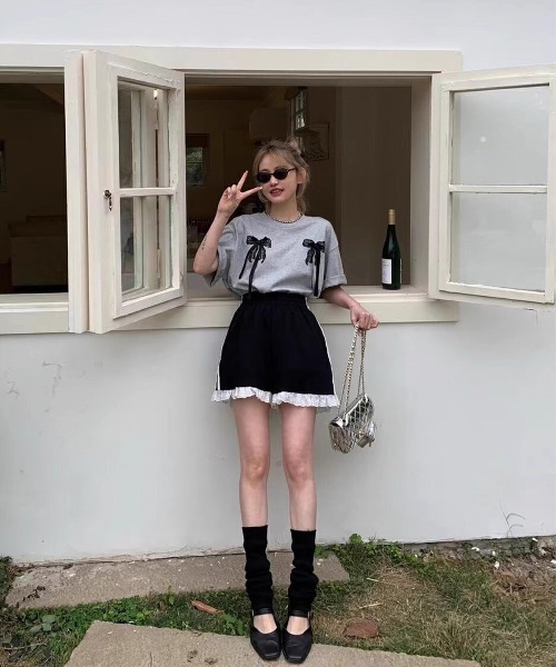 Per sist ence(パーシエンス)の「レース&サイドライン ショートパンツ(その他パンツ・レディース・グレー/ブラック・MEDIUM/LARGE)」の7枚目の写真