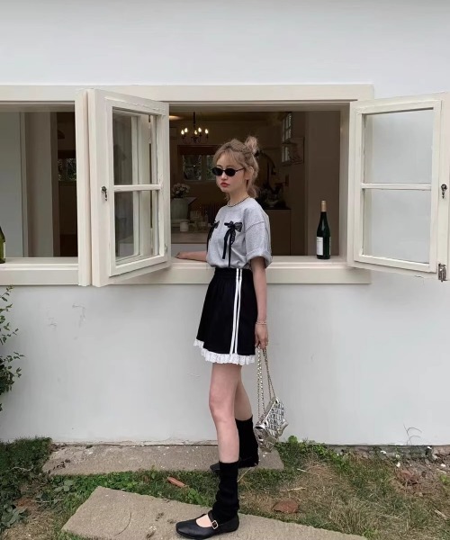 Per sist ence(パーシエンス)の「レース&サイドライン ショートパンツ(その他パンツ・レディース・グレー/ブラック・MEDIUM/LARGE)」の15枚目の写真