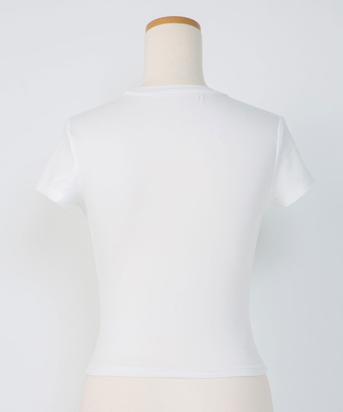 Diable baiser(ディアブルベーゼ)の「プリントクロップド丈半袖Tシャツ(Tシャツ/カットソー・レディース・ホワイト・LARGE/MEDIUM/SMALL)」の5枚目の写真