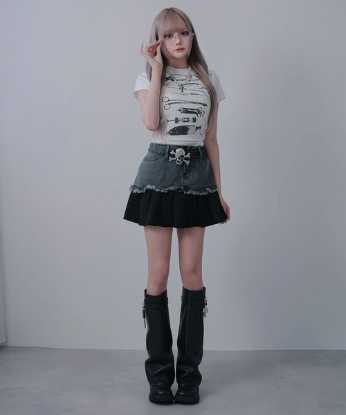 Diable baiser(ディアブルベーゼ)の「プリントクロップド丈半袖Tシャツ(Tシャツ/カットソー・レディース・ホワイト・LARGE/MEDIUM/SMALL)」の14枚目の写真