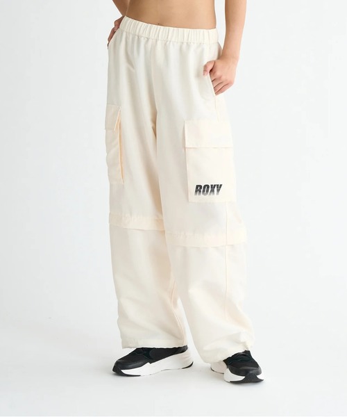 ROXY(ロキシー)の「SHAGGY BAGGY/ロキシー2WAYウエストゴムカーゴパンツ(カーゴパンツ・レディース・カーキ/ブラック/ホワイト・SMALL/MEDIUM/LARGE)」の20枚目の写真