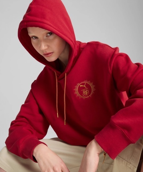 PUMA(プーマ)の「PUMA x HARRY POTTER Relaxed Fit Graphic Training Hoodie(プーマ x ハリーポッター リラックスフィット グラフィックフーディー)(パーカー・メンズ・ブラック系/レッド系/グリーン系・LARGE/MEDIUM/X-LARGE)」の16枚目の写真