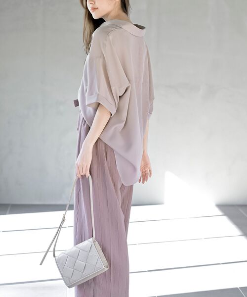 rps(アールピーエス)の「半袖ビッグシャツ(シャツ/ブラウス・レディース・ブラック/カーキ/ネイビー/グレイッシュベージュ・フリー)」の14枚目の写真