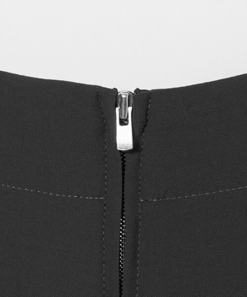 UNITED ARROWS（ユナイテッドアローズ）の「フロントジップ