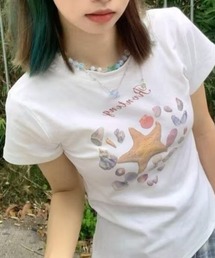 AsRiRe（アスリレイ）の「新柄追加 イチゴ柄プリントTシャツ（Tシャツ/カットソー）」