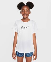 NIKE（ナイキ）の「ナイキ ワン フィッテド ジュニア (ガールズ) Dri-FIT ショートスリーブ トップ / Nike One Fitted Big Kids' (Girls') Dri-FIT Short-Sleeve Top FZ5600-100 White（Tシャツ/カットソー）」