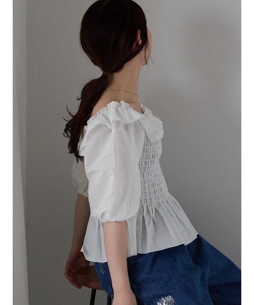 ehka sopo(エヘカソポ)の「◎フリルオフショルブラウス(シャツ/ブラウス・レディース・イエロー/オフホワイト/ブラック・F)」の6枚目の写真