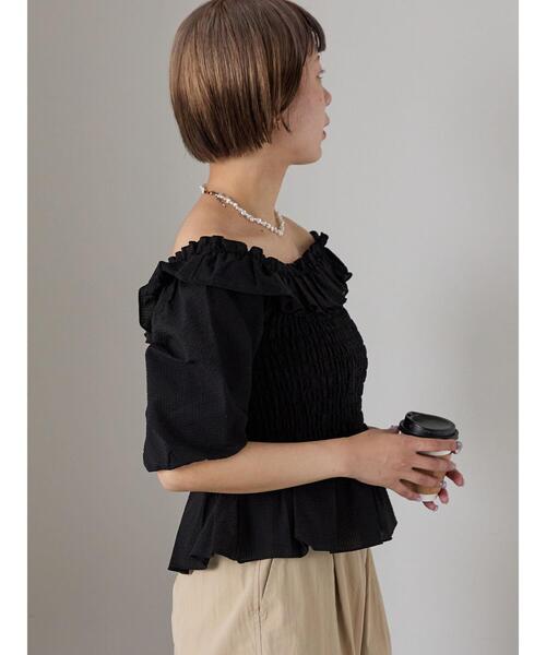 ehka sopo(エヘカソポ)の「◎フリルオフショルブラウス(シャツ/ブラウス・レディース・イエロー/オフホワイト/ブラック・F)」の16枚目の写真