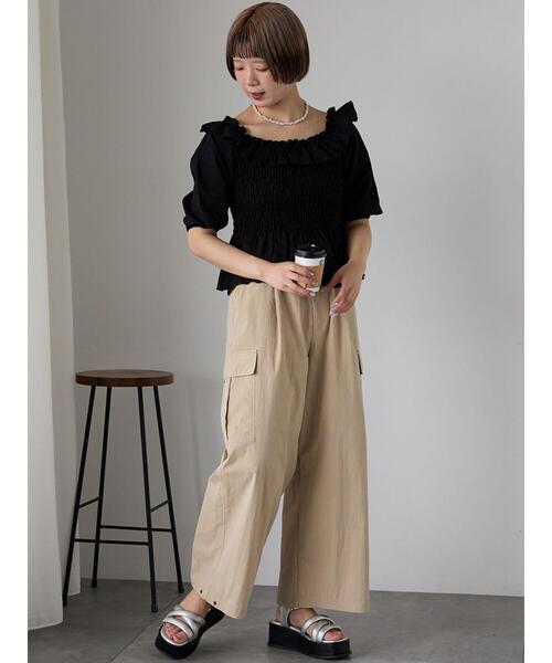 ehka sopo(エヘカソポ)の「◎フリルオフショルブラウス(シャツ/ブラウス・レディース・イエロー/オフホワイト/ブラック・F)」の22枚目の写真