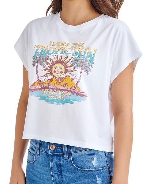 BILLABONG(ビラボン)の「BILLABONG レディース GRAPHIC FRENCH TEE Tシャツ 【2025年夏モデル】/ビラボンフレンチ半袖Tシャツ(Tシャツ/カットソー・レディース・ブルー/ホワイト/レッド・MEDIUM)」の13枚目の写真