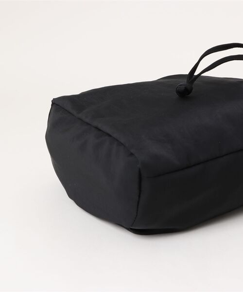 CLEDRAN（クレドラン）の「【本革付属 軽量】CL3806  PELI SOFT HANDLE 2WAY BAG 巾着 スリング（ショルダーバッグ・レディース・チャコールグレー/ブルー/ブラック/ベージュ・FREE）」の22枚目の写真