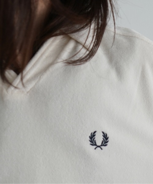 FRED PERRY（フレッドペリー）の「FRED PERRY Open collar towelling polo（ポロシャツ・メンズ・ホワイト系その他・LARGE/MEDIUM）」の2枚目の写真