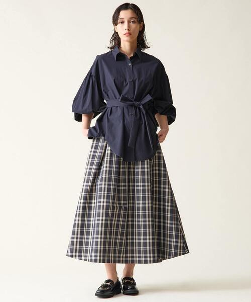 Tiara（ティアラ）の「ハイウエストタックフレアスカート（スカート・レディース・ブラック/チェック/ベージュ・3/2）」の9枚目の写真