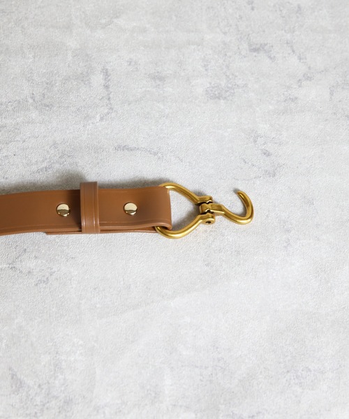 8(eight)(エイト)の「レザーフックベルト(ベルト・メンズ・ダークブラウン/ブルー系その他/スモークグレー/ライトベージュ/ブラウン/オレンジ/モカ/ブラック/スモークピンク・FREE)」の17枚目の写真