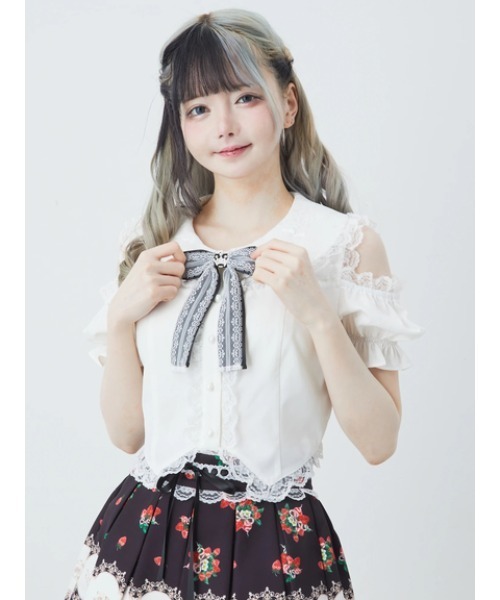 Ank Rouge(アンクルージュ)の「肩あきおリボンブラウス(シャツ/ブラウス・レディース・ブラック/ピンク/レッド・M)」の1枚目の写真