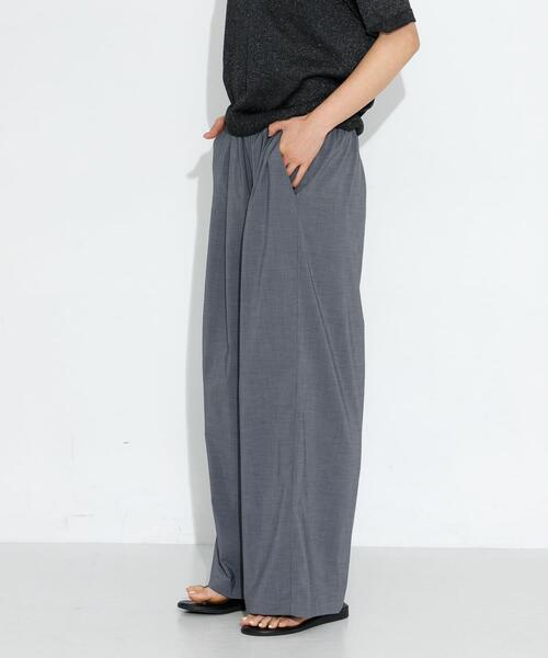 URBAN RESEARCH Sonny Label（アーバンリサーチサニーレーベル）の「機能素材イージーワイドパンツ（その他パンツ・レディース・アイボリー/グレー/チャコールグレー・36/38）」の7枚目の写真