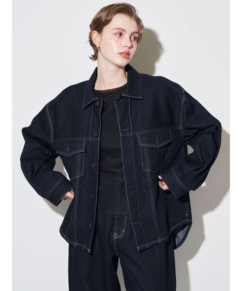 ELENDEEK(エレンディーク)の「ワンウォッシュデニムジャケット(デニムジャケット・レディース・インディゴブルー・FREE)」の3枚目の写真