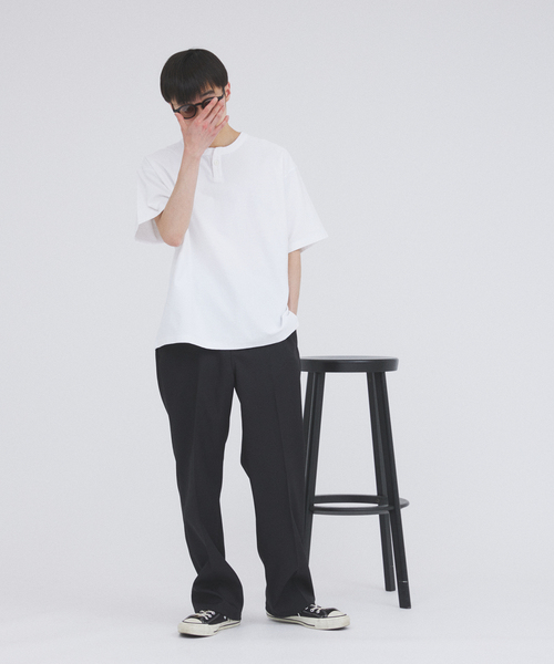 JOURNAL STANDARD(ジャーナルスタンダード)の「OE バック ジャージー ピグメント ヘンリーネック Tシャツ(Tシャツ/カットソー・メンズ・ブラック/サックスブルー/ホワイト/ベージュ系その他・MEDIUM/LARGE)」の7枚目の写真