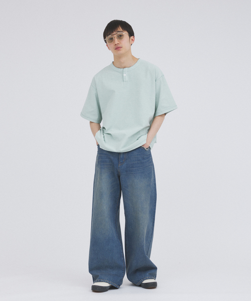 JOURNAL STANDARD(ジャーナルスタンダード)の「OE バック ジャージー ピグメント ヘンリーネック Tシャツ(Tシャツ/カットソー・メンズ・ブラック/サックスブルー/ホワイト/ベージュ系その他・MEDIUM/LARGE)」の17枚目の写真