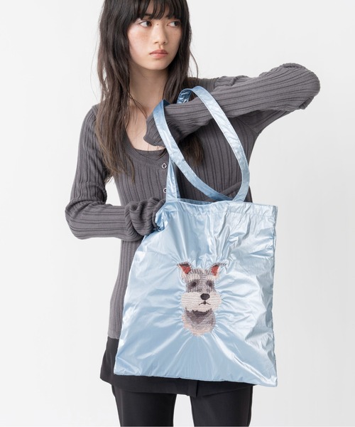 Casselini（キャセリーニ）の「Casselini(キャセリーニ)ナイロンエンブロイダリートート（トートバッグ・レディース・シルバー/ブルー/ブラック・FREE）」の10枚目の写真