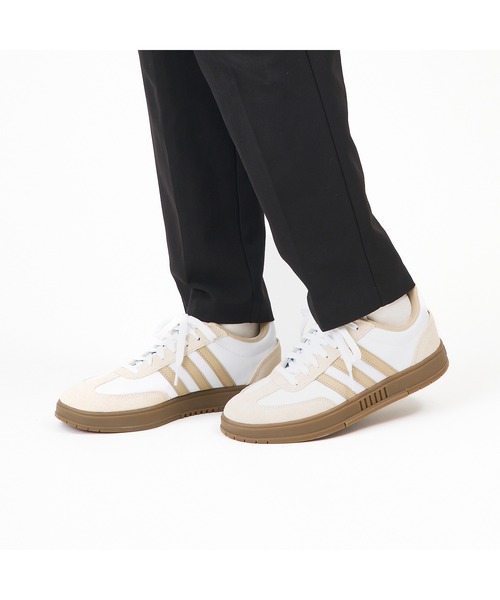 adidas(アディダス)の「ADIDAS アディダス GRADAS グラダス KJ0860 FTWR/CLAY/GUM5(スニーカー・メンズ・ホワイト・26.0cm/25.5cm/25.0cm/24.5cm/24.0cm/23.5cm/23.0cm/22.5cm/22.0cm/30.0cm/29.0cm/28.5cm/28.0cm/27.5cm/27.0cm/26.5cm)」の3枚目の写真
