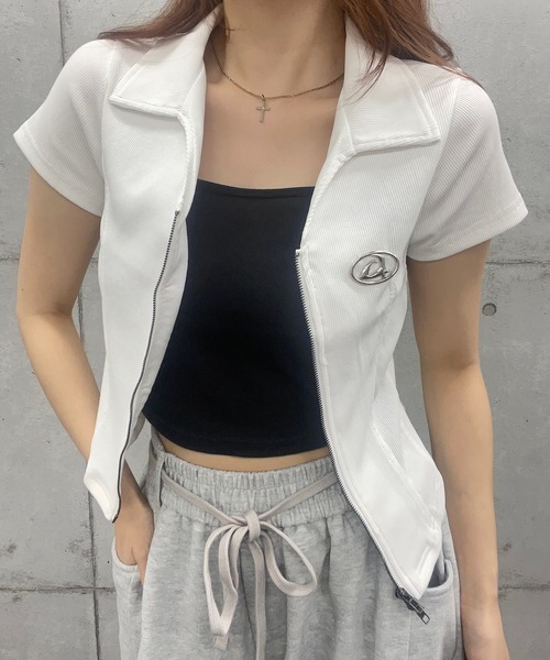 ROGER AND RAW（ロジャーアンドロウ）の「プレート付きダブルジップリブトップス（Tシャツ/カットソー・レディース・ホワイト/ブラック/スミクロ・FREE）」の5枚目の写真