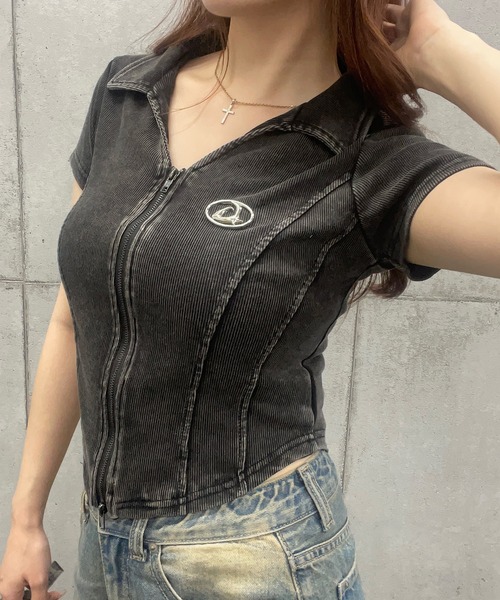 ROGER AND RAW（ロジャーアンドロウ）の「プレート付きダブルジップリブトップス（Tシャツ/カットソー・レディース・ホワイト/ブラック/スミクロ・FREE）」の15枚目の写真
