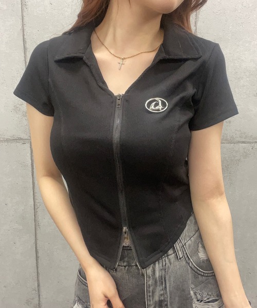 ROGER AND RAW（ロジャーアンドロウ）の「プレート付きダブルジップリブトップス（Tシャツ/カットソー・レディース・ホワイト/ブラック/スミクロ・FREE）」の19枚目の写真