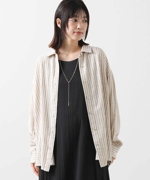 Gready Brilliant(グレディブリリアン)の「LU麻ストライプシャツ(シャツ/ブラウス・レディース・サックスブルー/ベージュ・38)」の7枚目の写真