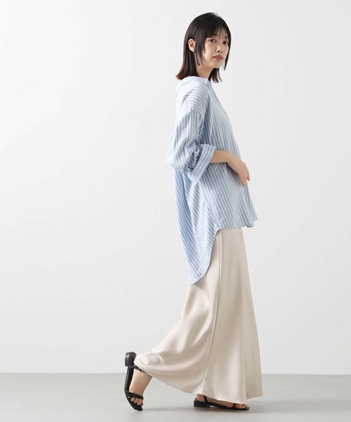 Gready Brilliant(グレディブリリアン)の「LU麻ストライプシャツ(シャツ/ブラウス・レディース・サックスブルー/ベージュ・38)」の12枚目の写真