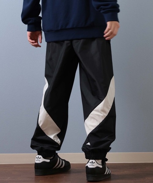 adidas(アディダス)の「adidas/アディダス M STADIUM SEAS ウーブンパンツ トラックパンツ KLG63(その他パンツ・メンズ・ホワイト/ブラック・2XL/XL/L/M)」の16枚目の写真