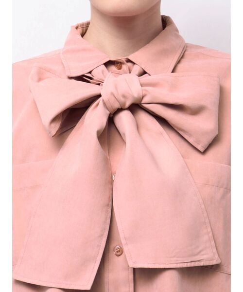 MERCURYDUO(マーキュリーデュオ)の「配色ステッチビッグリボンセットシャツ(シャツ/ブラウス・レディース・オフホワイト/インディゴブルー/ピンク・FREE)」の12枚目の写真