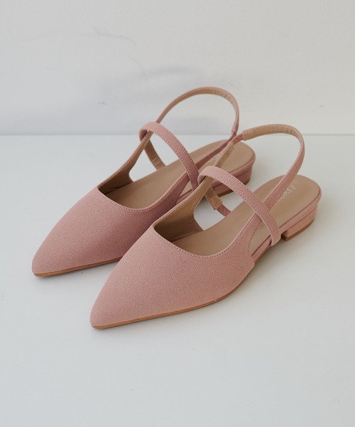 DISCOAT(ディスコート)の「【S~Lサイズ展開】ポインテッドストラップシューズ(パンプス・レディース・ボルドー/ブラウン/サンドベージュ/ブラック系その他/ベージュ/ピンク・LARGE/SMALL/MEDIUM)」の14枚目の写真