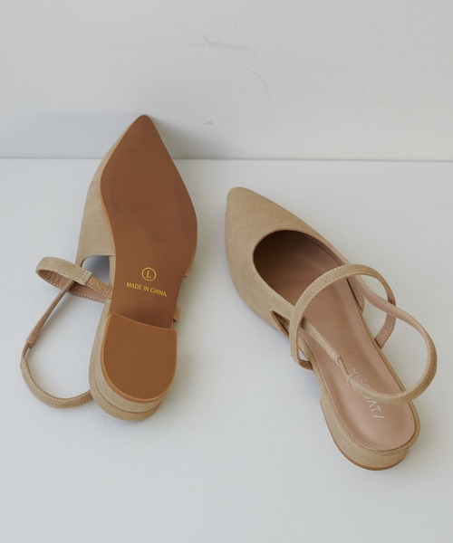 DISCOAT(ディスコート)の「【S~Lサイズ展開】ポインテッドストラップシューズ(パンプス・レディース・ボルドー/ブラウン/サンドベージュ/ブラック系その他/ベージュ/ピンク・LARGE/SMALL/MEDIUM)」の20枚目の写真