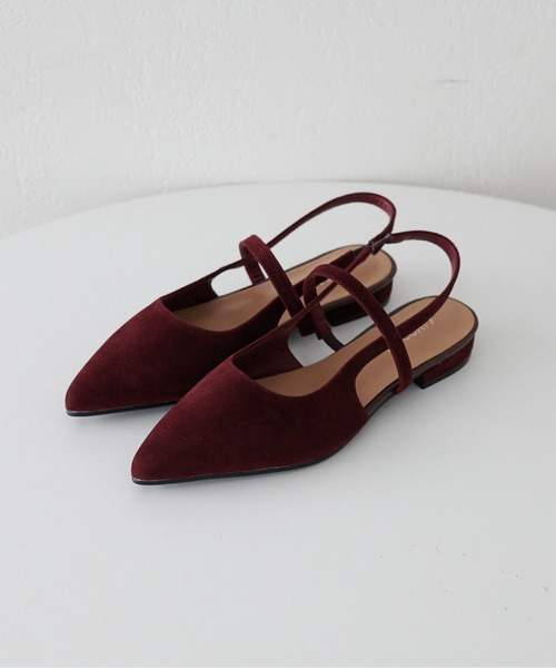DISCOAT(ディスコート)の「【S~Lサイズ展開】ポインテッドストラップシューズ(パンプス・レディース・ボルドー/ブラウン/サンドベージュ/ブラック系その他/ベージュ/ピンク・LARGE/SMALL/MEDIUM)」の13枚目の写真