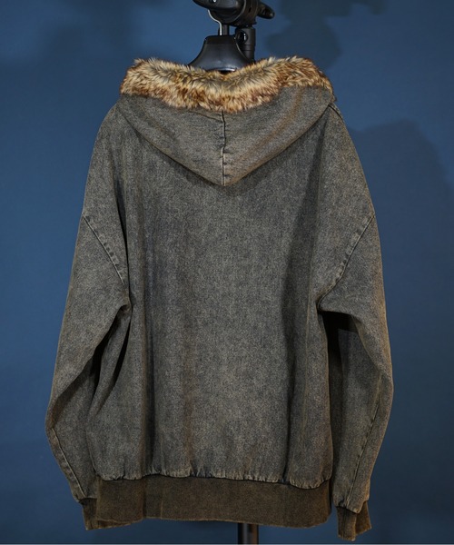 unrelaxing（アンリラクシング）の「ビッグシルエット ヴィンテージライク デニムファージャケット / デニムブルゾン / Gジャン デニムジャケット / デニムファーブルゾン / ファー付きデニムパーカー（ブルゾン・メンズ・ブラック/ブラック系その他/インディゴブルー・LARGE/MEDIUM）」の5枚目の写真