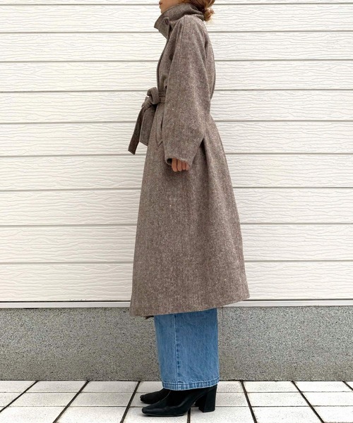 Q（キュー）の「へリンボンスタンドロングコート（その他アウター・レディース・チャコールグレー/ブラウン・MEDIUM）」の7枚目の写真