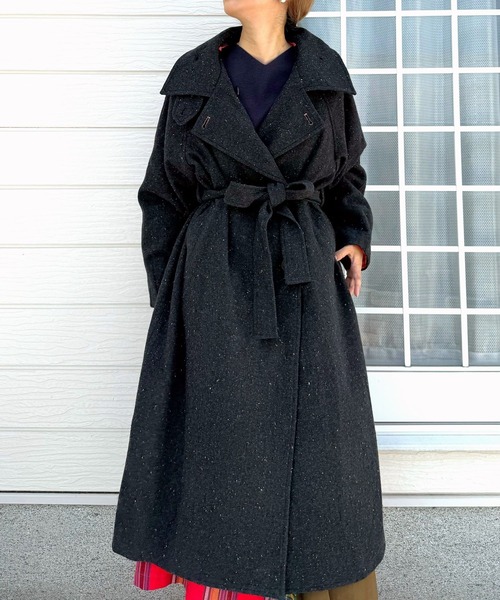 Q（キュー）の「へリンボンスタンドロングコート（その他アウター・レディース・チャコールグレー/ブラウン・MEDIUM）」の22枚目の写真